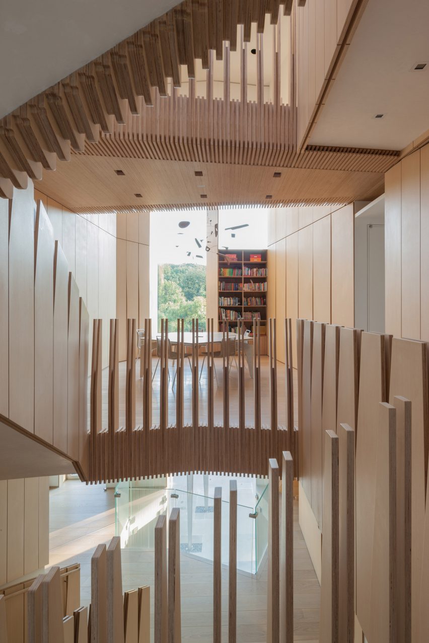 Rock Creek House by NADAAA