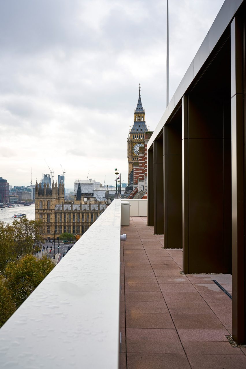 New Scotland Yard by AHMM