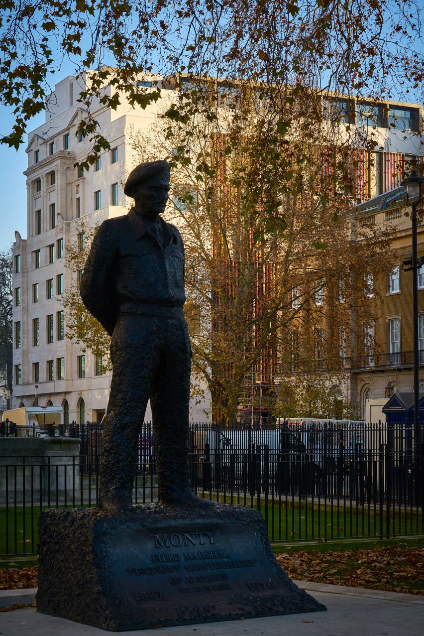 New Scotland Yard by AHMM