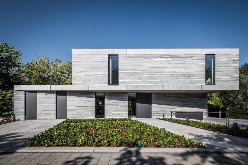 Residential House Cologne Hahnwald by Corneille Uedingslohmann Architekten