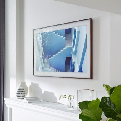 Yves Béhar designs Samsung television to look like a framed work of art