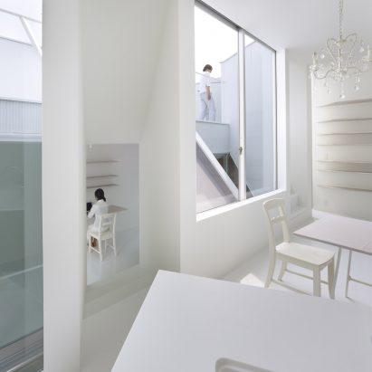 10 of the most popular all-white interiors from Dezeen’s Pinterest boards