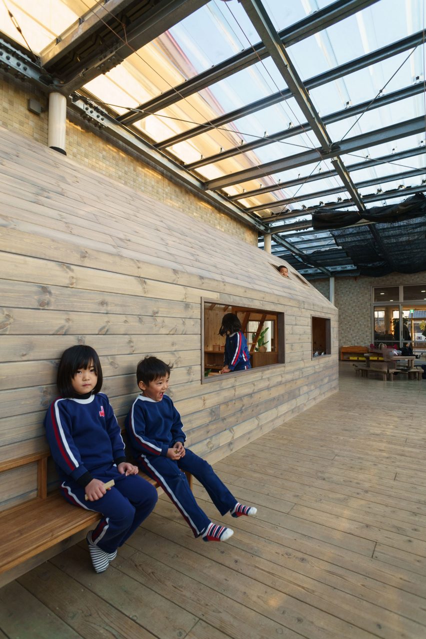 Small house for kids by Hibinosekkei