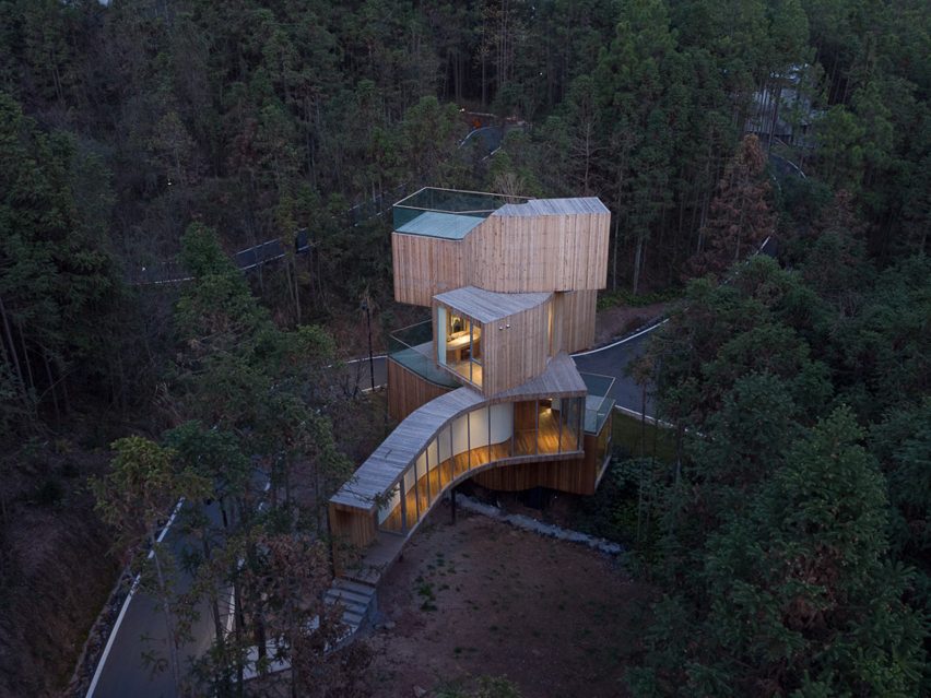 Spiral house by Bengo Studio