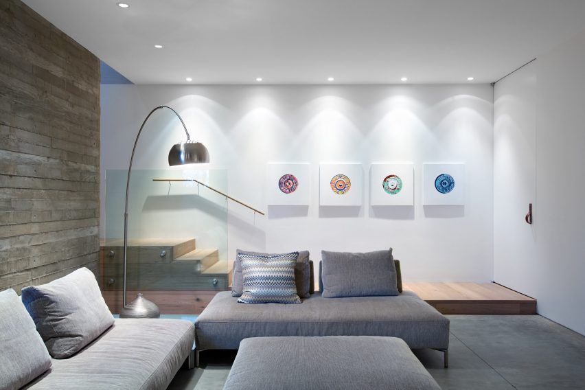 Sunset House by McLeod Bovell Modern Houses