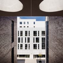 Teacher's Village by Richard Meier and partners