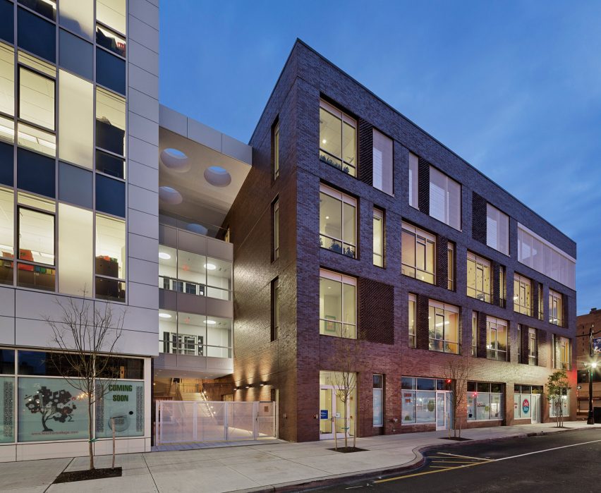 Teacher's Village by Richard Meier and partners