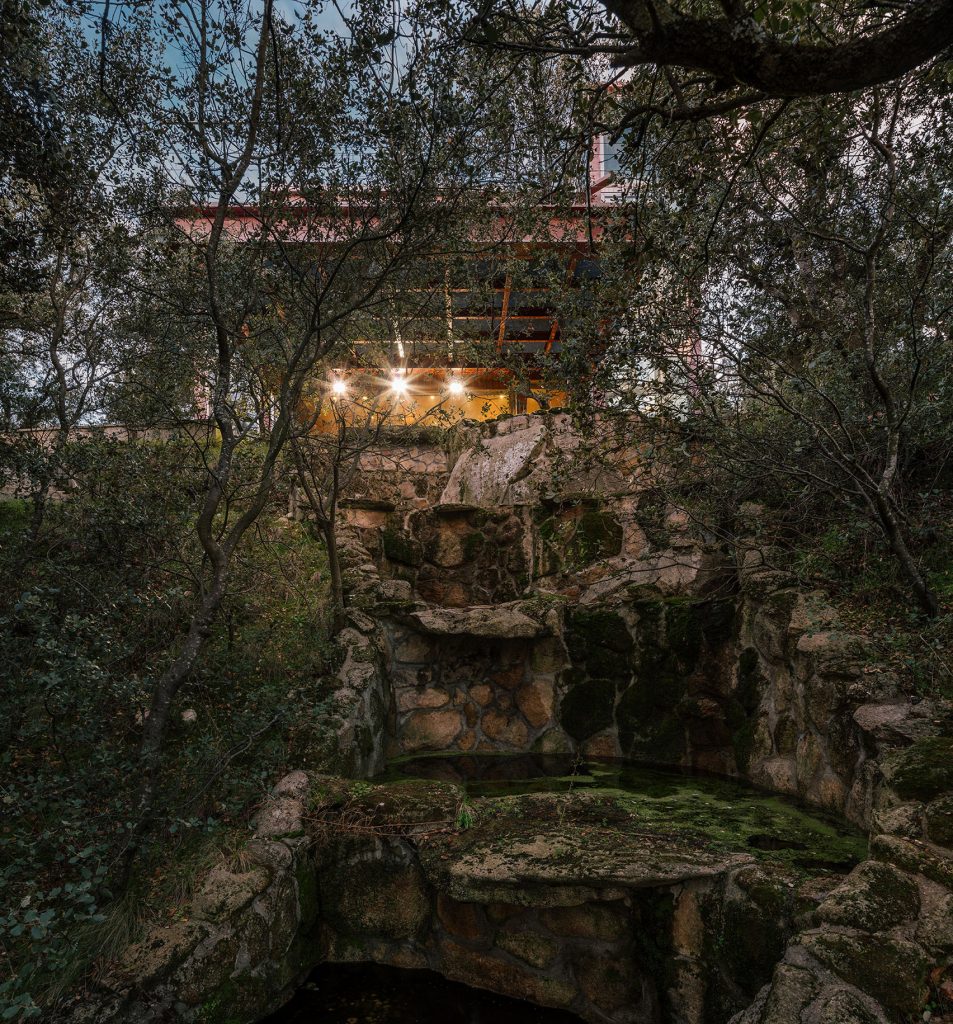The Hidden Pavilion by Penelas Architects