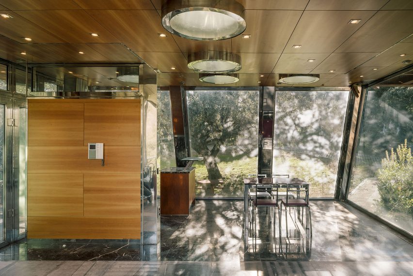 The Hidden Pavilion by Penelas Architects