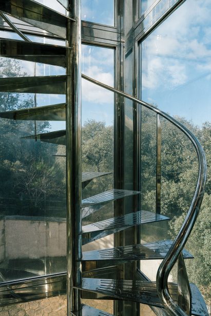 The Hidden Pavilion by Penelas Architects