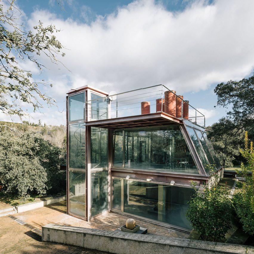 The Hidden Pavilion by Penelas Architects