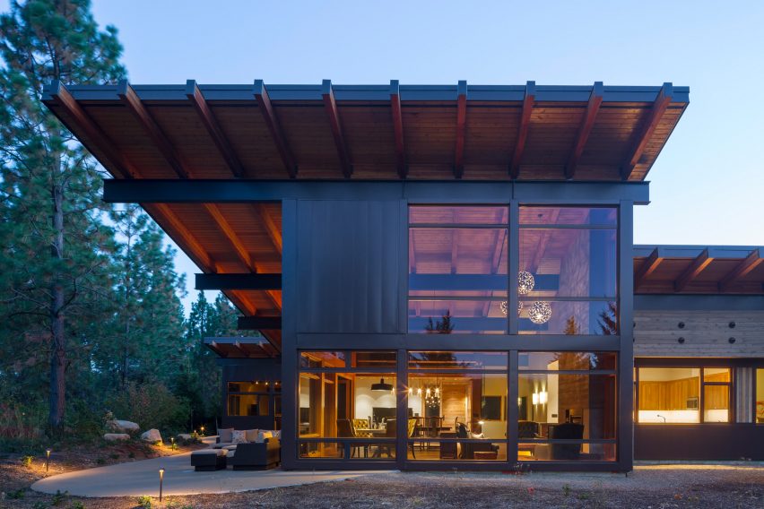 Tumble Creek Cabin by Coates Design