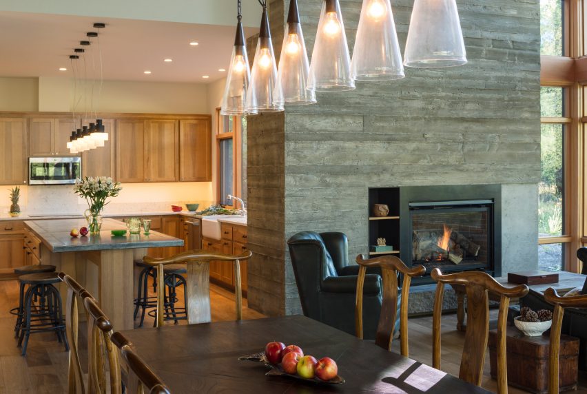 Tumble Creek Cabin by Coates Design