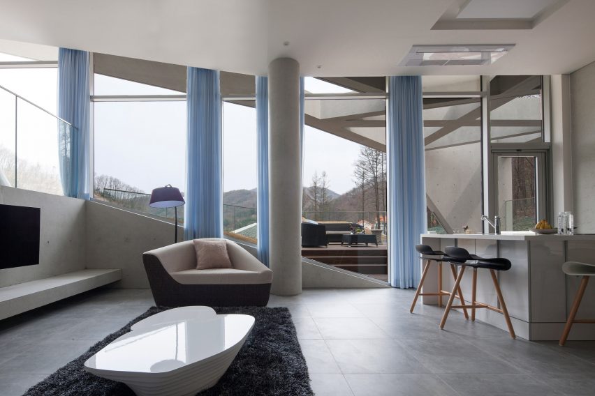 U Retreat by IDMM Architects