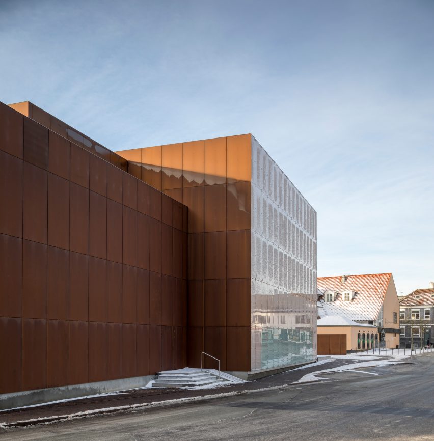 Vendsyssel Theatre by Schmidt Hammer Lassen Architects