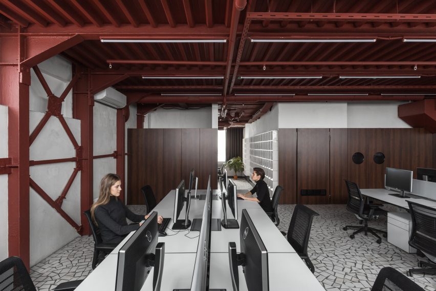 Vizor office by Studio11