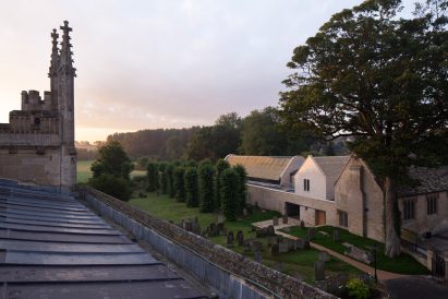 Warwick Hall by Acanthus Clews Architects