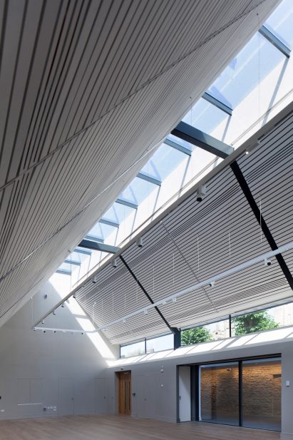 Warwick Hall by Acanthus Clews Architects