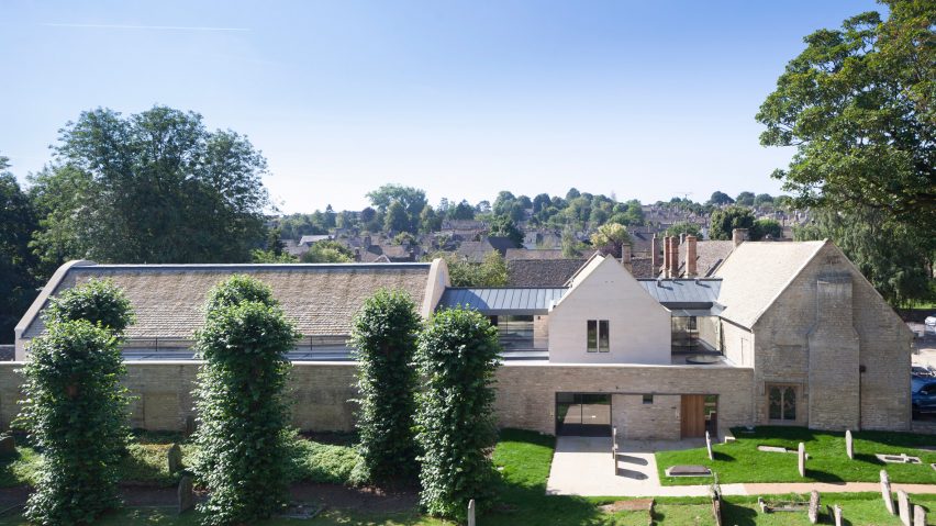 Warwick Hall by Acanthus Clews Architects