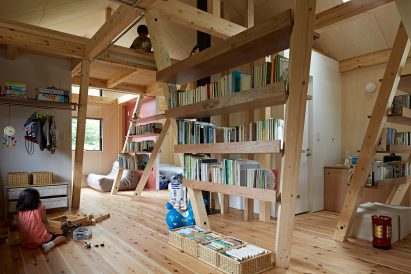 Y-House by Kwas