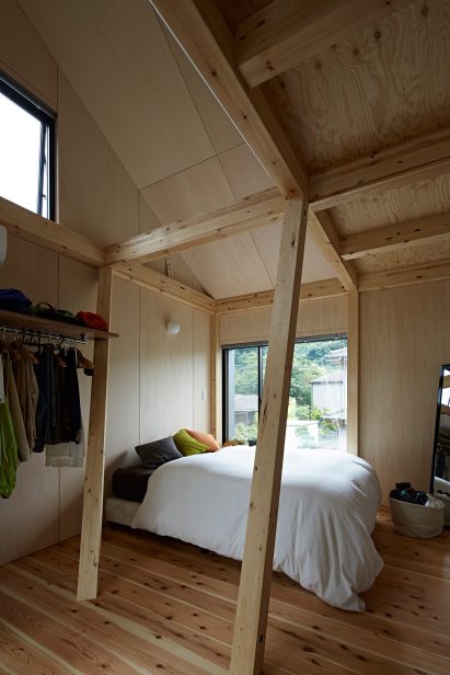 Y-House by Kwas