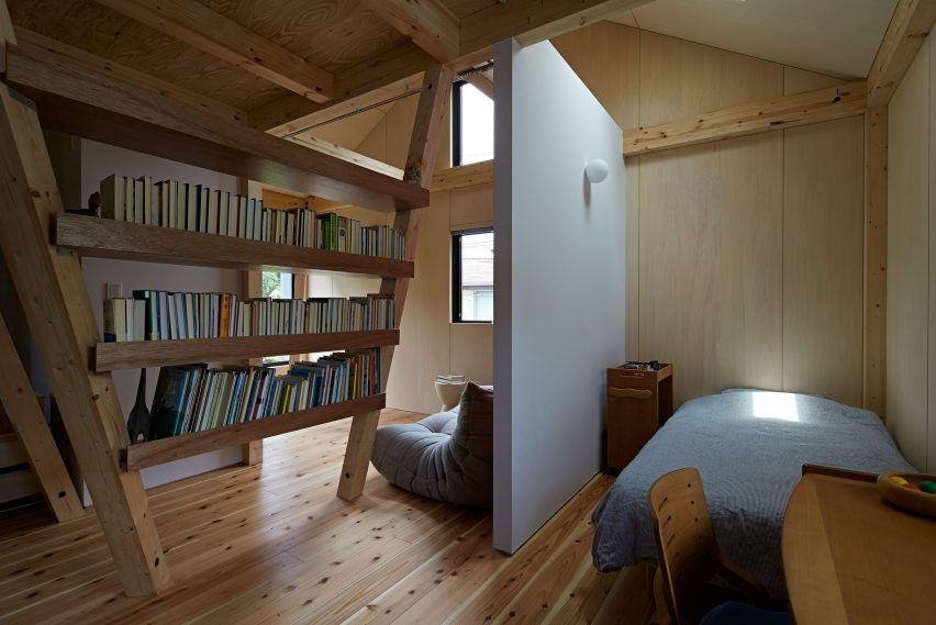 Y-House by Kwas