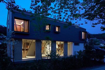 Y-House by Kwas