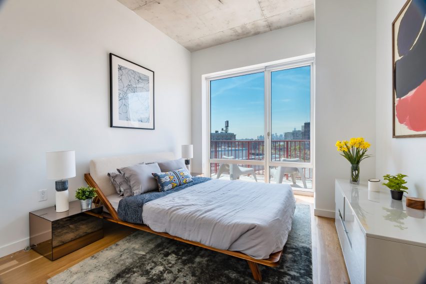 2222 Jackson Avenue by Oda