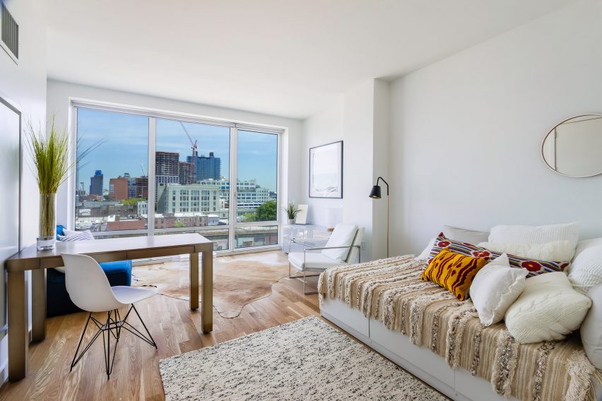 2222 Jackson Avenue by Oda