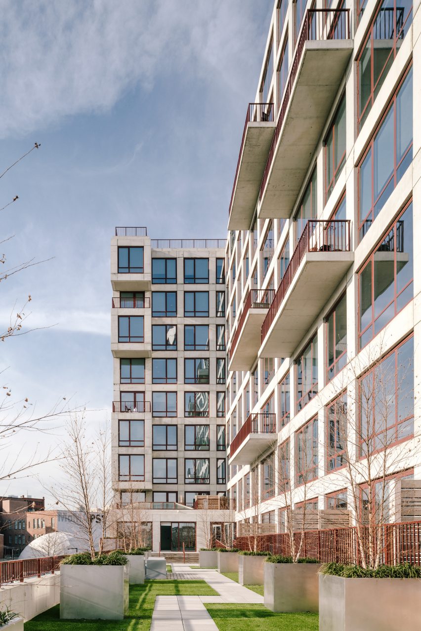 2222 Jackson Avenue by Oda