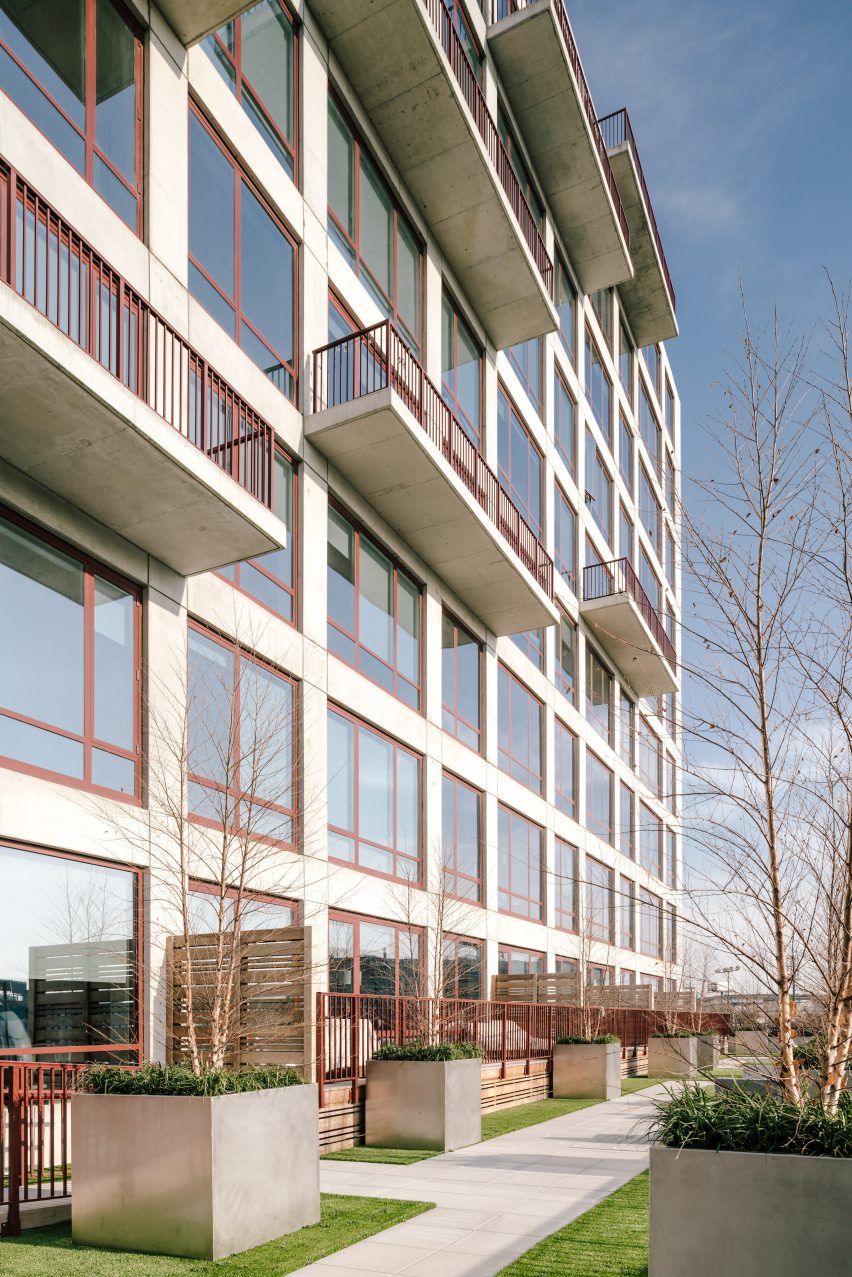 2222 Jackson Avenue by Oda