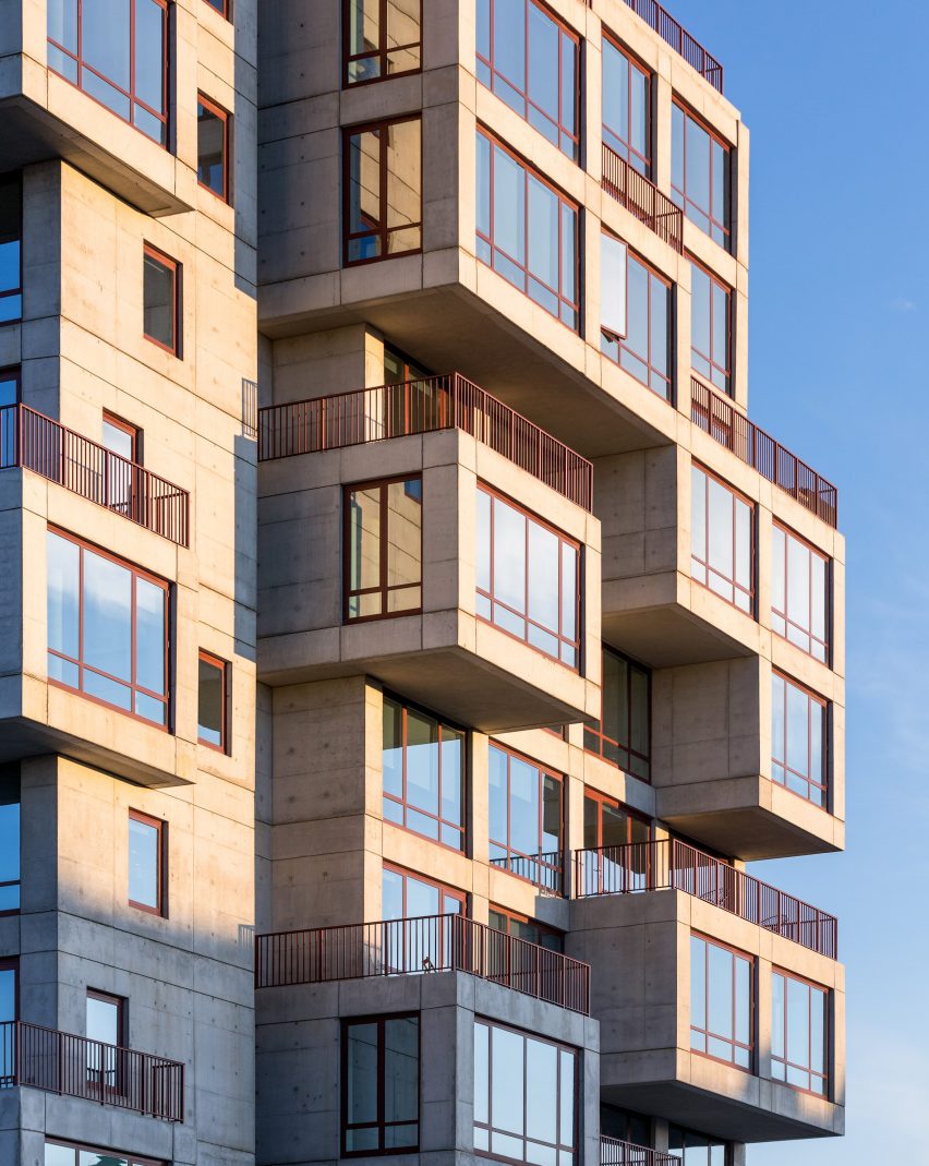 2222 Jackson Avenue by Oda