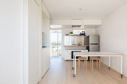 5S apartment by Nicholas Gurney