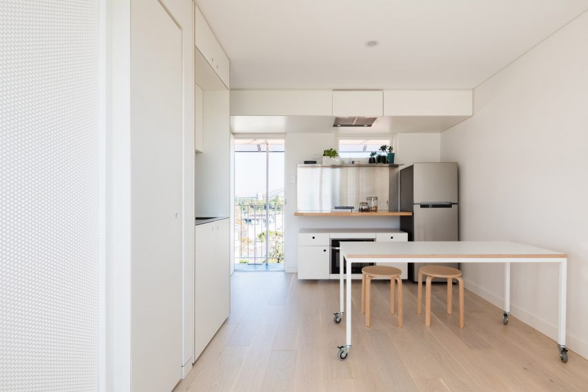 5S apartment by Nicholas Gurney