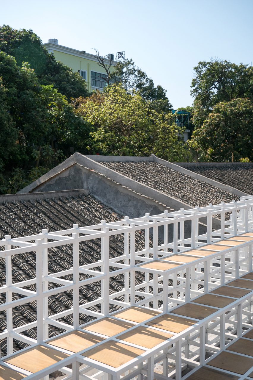 ARTINN Hostel by Aether Architects