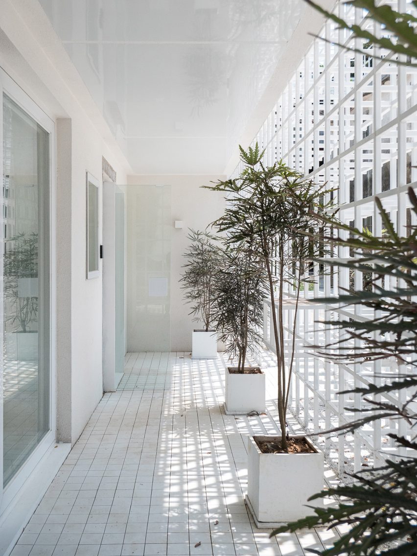 ARTINN Hostel by Aether Architects
