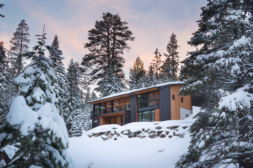 Alpine Meadows Cabin by Studio Bergtraun