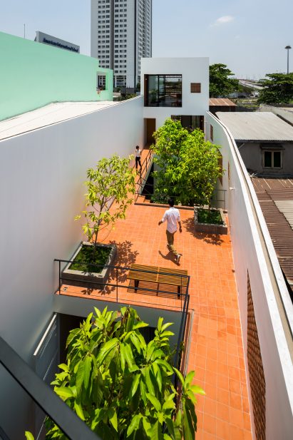 Apartment in Binh Thanh by SDA