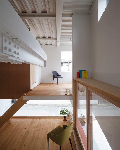 Around the Corner Grain by Eureka and Maru Architects