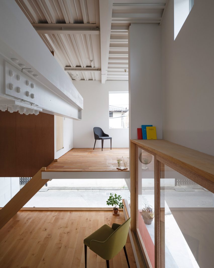 Around the Corner Grain by Eureka and Maru Architects