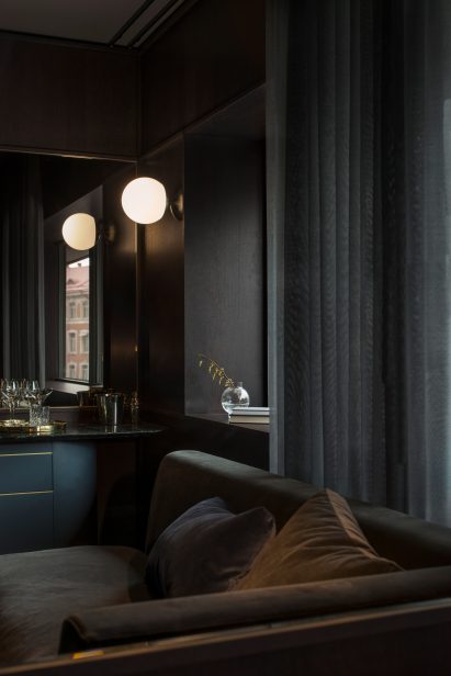At Six hotel by Universal Design Studio
