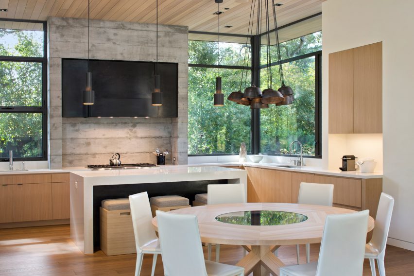 Atherton Avenue by Arcanum Architecture