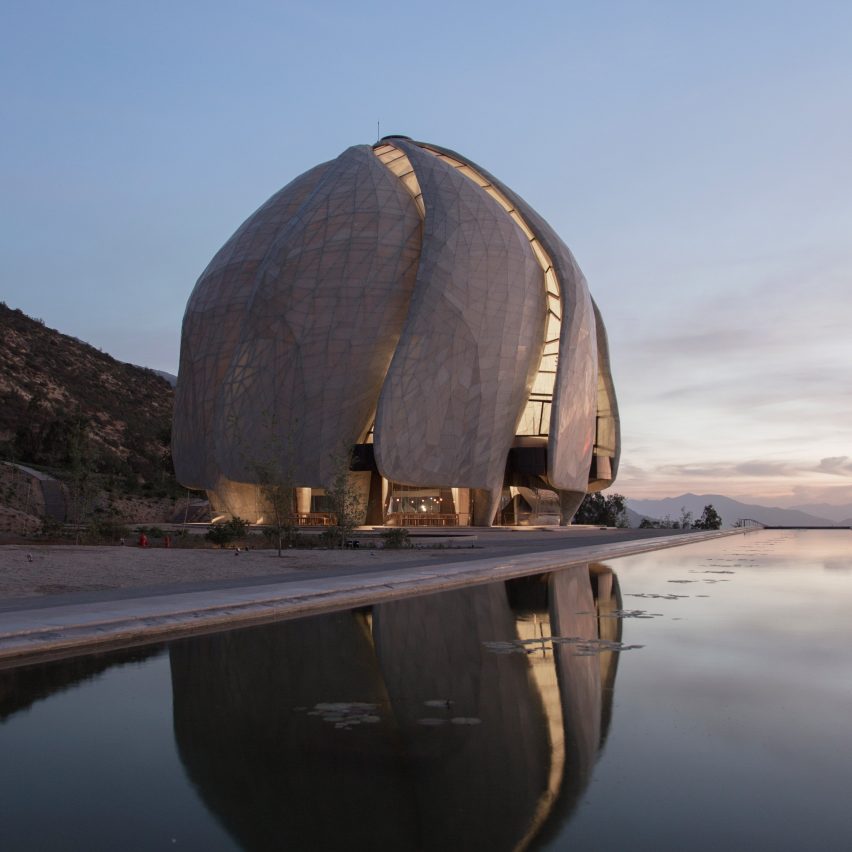 Bahá’í temple by Hariri Pontarini