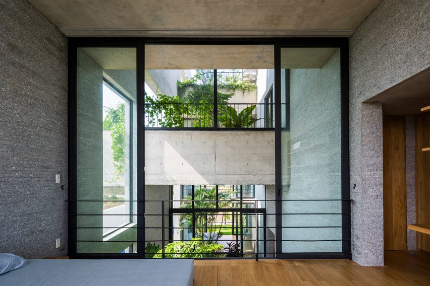 Binh House by Vo Trong Nghia Architects