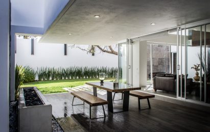 Casa Mezquite by BAG Arquitectura