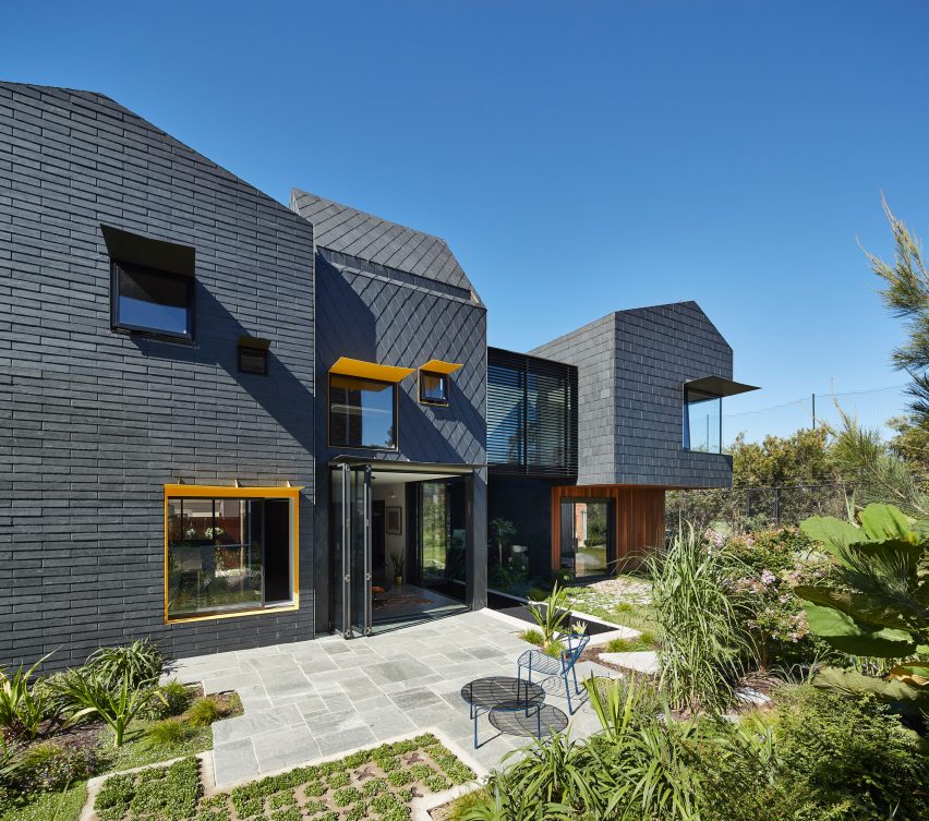 Charles House by Austin Maynard Architects