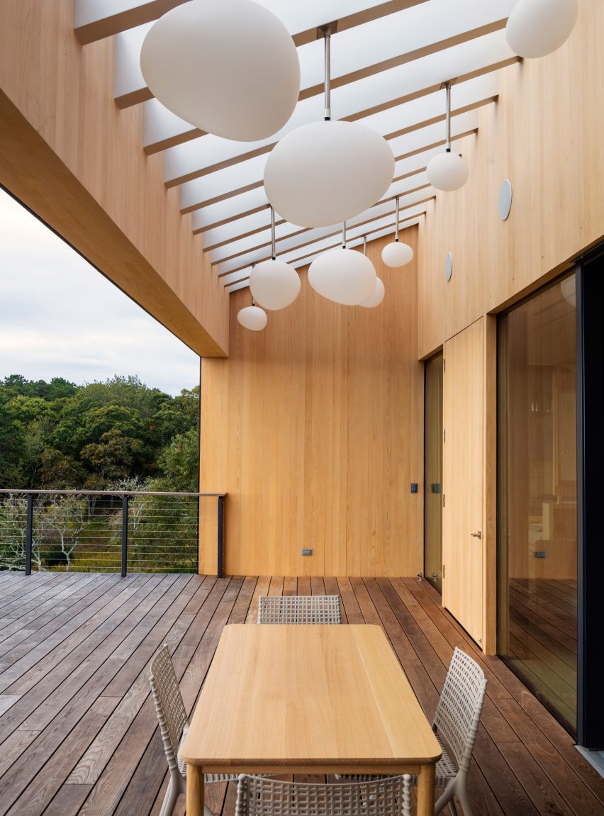 Chilmark House by Organschi and Schiller
