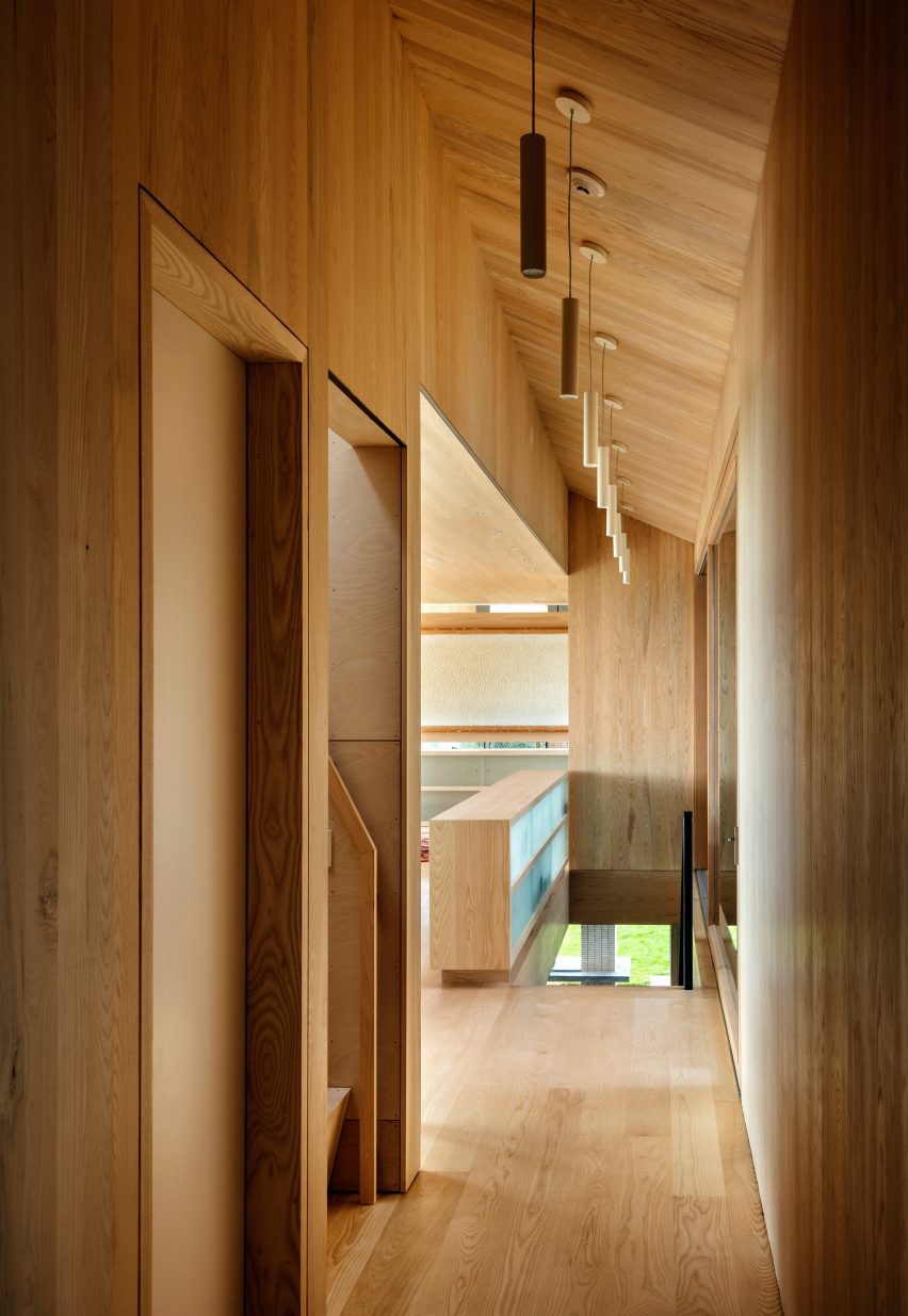 Chilmark House by Organschi and Schiller