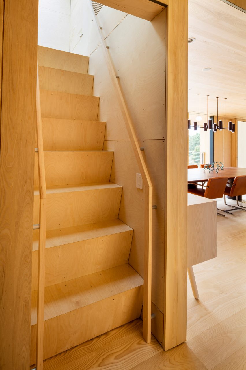 Chilmark House by Organschi and Schiller