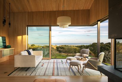 Chilmark House by Organschi and Schiller
